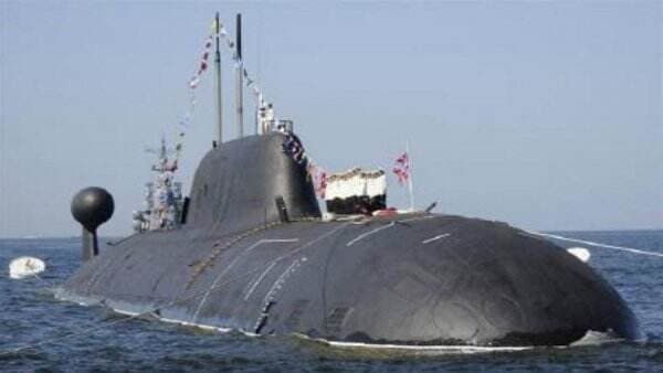 Kali Pertama sejak Invasi, Rusia Gunakan Kapal Selam Serang Ukraina