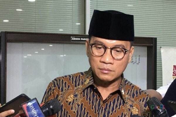 Ketua Komisi VIII DPR RI Desak Jabatan Rektor ITK Dicopot