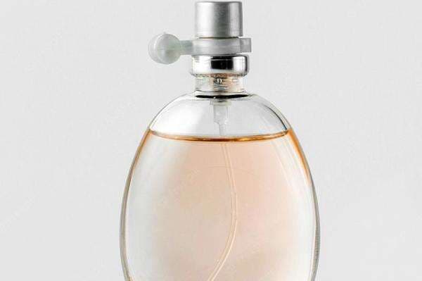 5 Rekomendasi Parfum yang Sering Dipakai Pramugari, Ada yang Harganya di Bawah Rp100 ribu 5 Rekomendasi Parfum yang Sering Dipakai Pramugari, Ada yang Harganya di Bawah Rp100 ribu