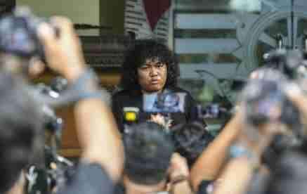 Seusia Rafathar dan Gempi Jadi Kurir Narkoba, Marshel Widianto Kini Baca Alkitab Setiap Hari Seusia Rafathar dan Gempi Jadi Kurir Narkoba, Marshel Widianto Kini Baca Alkitab Setiap Hari