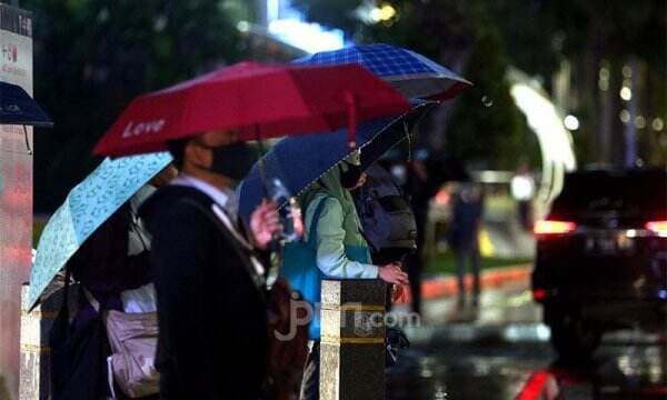 Cuaca Hari Ini: Semarang Raya Cerah Berawan Hingga Hujan