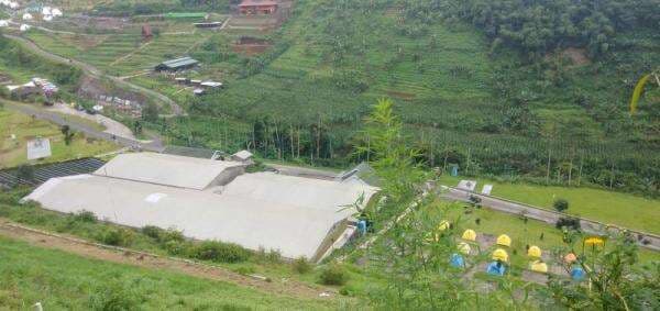 Pesona Lembah Indah Berselimut Kabut, Jadi Tren Destinasi Wisata di Gunung Kawi Pesona Lembah Indah Berselimut Kabut, Jadi Tren Destinasi Wisata di Gunung Kawi