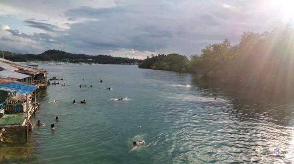 Kali Biru Kendari, Rekomendasi Wisata Air Paling Hits di Sultra Kali Biru Kendari, Rekomendasi Wisata Air Paling Hits di Sultra