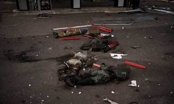 Bikin Merinding! Sebuah Foto Memperlihatkan Tubuh Tentara Rusia Dibantai dan Dijajar Membentuk Huruf Z di Kota Kharkiv