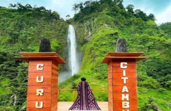 Menjelajahi Curug Citambur, Keindahan Alam yang Tersembunyi di Cianjur Menjelajahi Curug Citambur, Keindahan Alam yang Tersembunyi di Cianjur