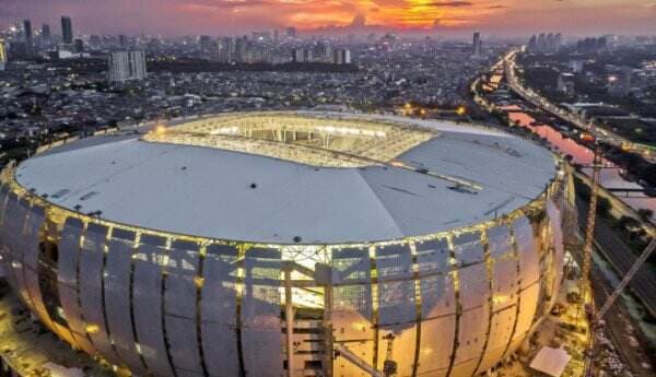 Anies Baswedan Respons Soal Penggunaan JIS Buat Ibadah Umat Lain, Netizen: Itu Stadium, Bukan Masjid