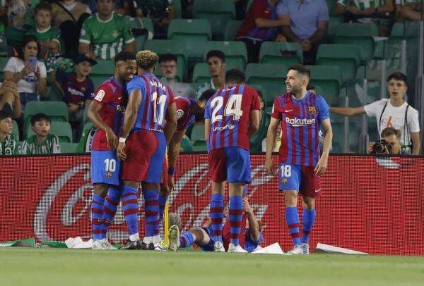 Hasil Real Betis vs Barcelona di Liga Spanyol 2021-2022: Dramatis, Blaugrana Menang 2-1 Hasil Real Betis vs Barcelona di Liga Spanyol 2021-2022: Dramatis, Blaugrana Menang 2-1