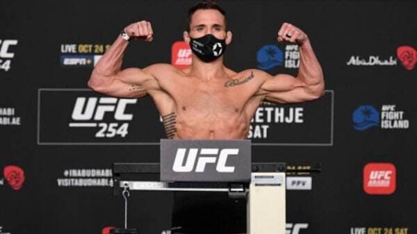 UFC 274: Conor McGregor Sebut Wajah Penyok Tony Ferguson Mirip Nugget Usai Dihajar Michael Chandler