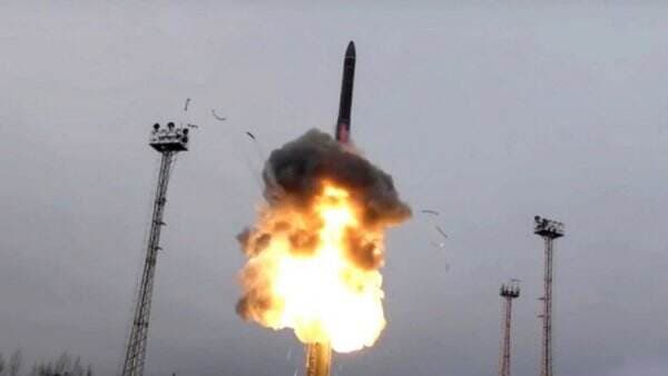 Rusia Hancurkan Kapal Perang Rudal dan Tembak Jatuh 2 Pesawat Pengebom Ukraina