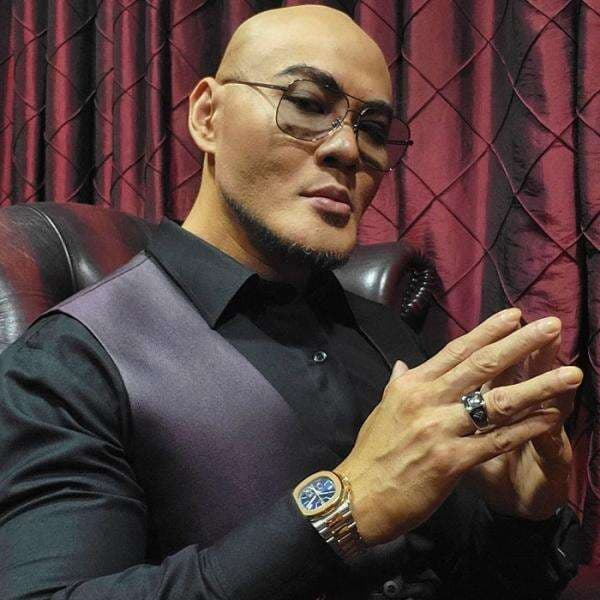 Deddy Corbuzier Dikecam Netizen usai Undang Ragil dan Frederik di Podcastnya Deddy Corbuzier Dikecam Netizen usai Undang Ragil dan Frederik di Podcastnya