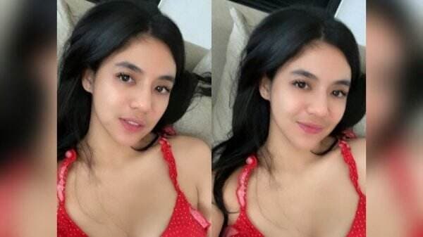 Seksinya DJ Una Selfie Pakai Lingerie Merah, Janda Hot Bikin Netizen Salfok!