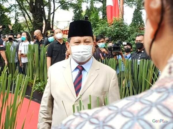 Bertemu Sultan HB X, Prabowo Sedang Mengonsolidasi Kekuatan