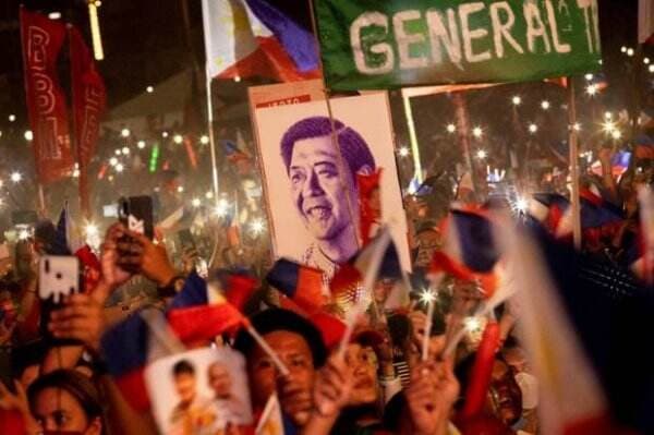 Filipina Pilih Presiden Baru, Putra Diktator Marcos Dijagokan Menang