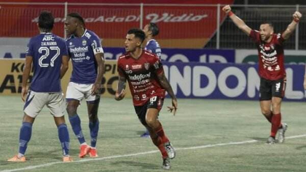Stefano Lilpaly Resmi Gabung, Borneo FC Jadi ‘Kamp Penampungan’ Bintang Lokal yang Terbuang