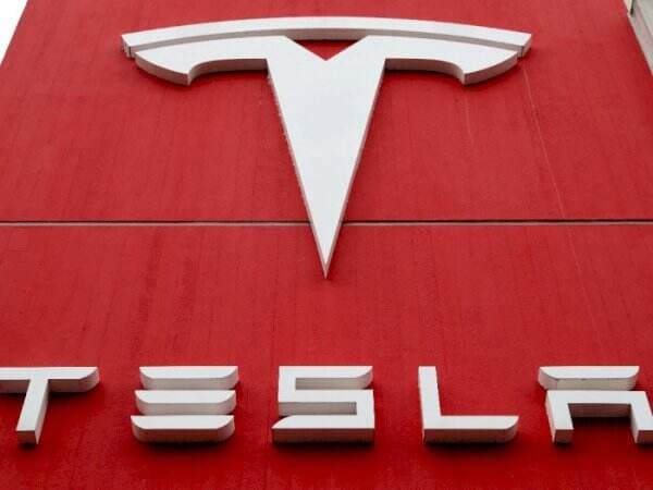 Rencana Tesla di Bulan Mei: Tingkatkan Produksi Mobil Listrik di Pabrik Shanghai