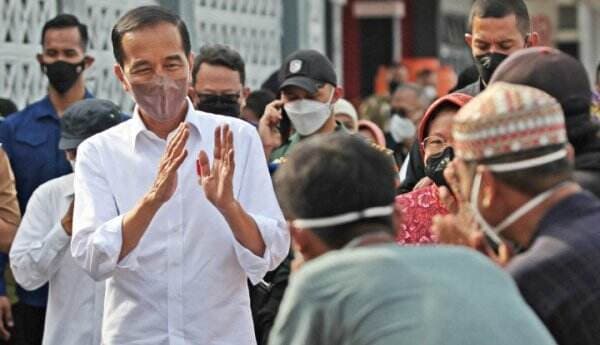 PDIP Sindir Keras Bilang Demo Yang Mau Memakzulkan Jokowi Itu Mewakili Rakyat Mana?