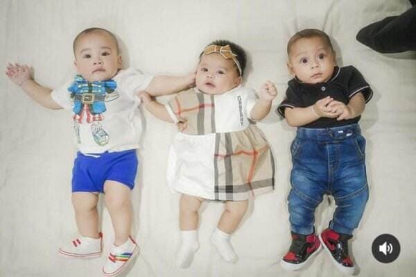 Baby Rayyanza, Ameena dan Leslar Al-Fatih Foto Bareng, Bikin Gemes Netizen: Bayi Para Sultan
