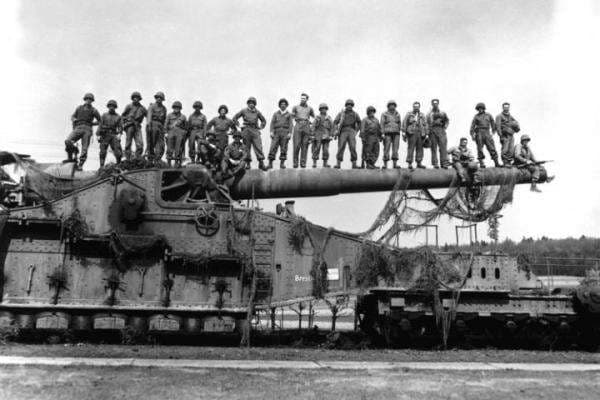 Mengenal Schwerer Gustav, Senjata Perang Terbesar Milik Nazi Mengenal Schwerer Gustav, Senjata Perang Terbesar Milik Nazi