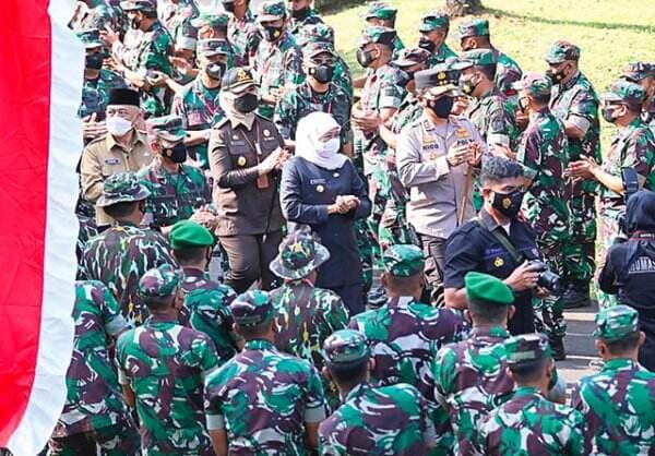 Gubernur Khofifah Apresiasi atas Peran TNI-Polri di Jatim