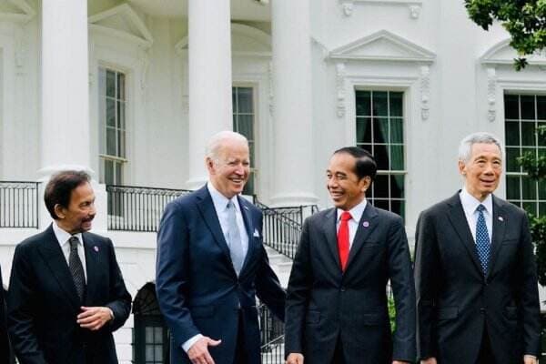 Lihat Nih, Presiden Jokowi Disambut Joe Biden