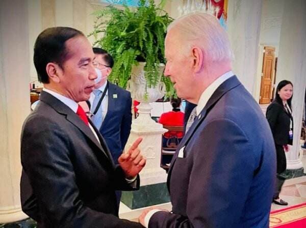 Keakraban Jokowi dan Biden di Jamuan Santap Malam KTT ASEAN-AS
