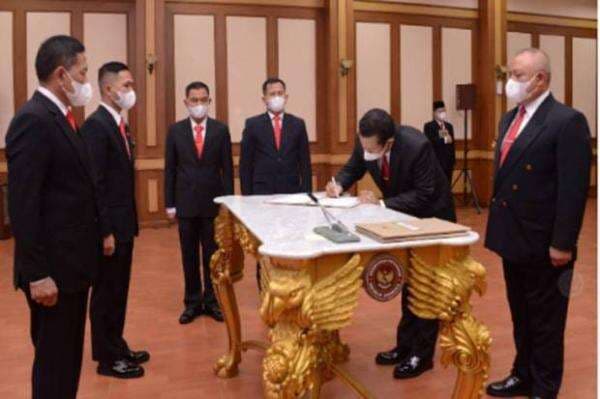 Profil Kolonel Inf Rionardo, Anak Buah Prabowo yang Kena Mutasi Profil Kolonel Inf Rionardo, Anak Buah Prabowo yang Kena Mutasi