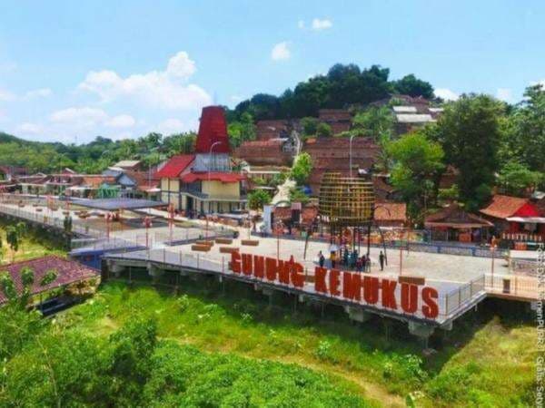 Fakta Pesugihan di Gunung Kemukus yang Disebut Bisa Memperpendek Umur Fakta Pesugihan di Gunung Kemukus yang Disebut Bisa Memperpendek Umur