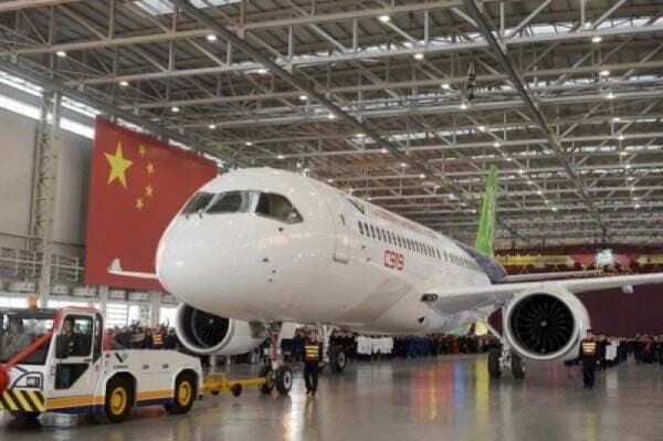 COMAC Penuhi Pesanan China Eastern Airlines Setelah Pesawat C919 Sukses Uji Terbang