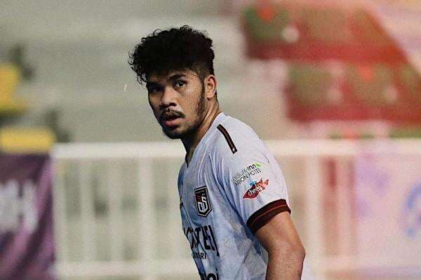 3 Potret Outfit Evan Soumilena, Salah Satu Pemain Timnas Futsal Indonesia di SEA Games 2021 3 Potret Outfit Evan Soumilena, Salah Satu Pemain Timnas Futsal Indonesia di SEA Games 2021