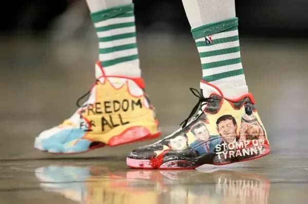 5 Pemain NBA yang Ternyata Seorang Muslim 5 Pemain NBA yang Ternyata Seorang Muslim