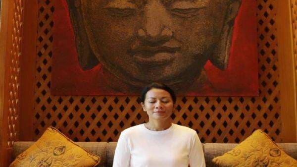 5 Fakta Dewi Lestari Pindah Agama Buddha, Mengaku Sempat Jadi Ateis 5 Fakta Dewi Lestari Pindah Agama Buddha, Mengaku Sempat Jadi Ateis