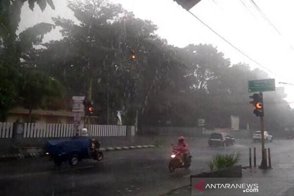 Hujan Lebat Potensi Mengguyur Sebagian Wilayah Yogyakarta