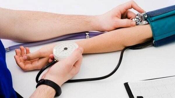 Cara Mengukur Tekanan Darah yang Benar di Rumah