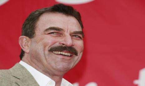 Masih Bugar di Usia 77 Tahun, Seperti Ini Cara Tom Selleck Menua dengan Baik Masih Bugar di Usia 77 Tahun, Seperti Ini Cara Tom Selleck Menua dengan Baik