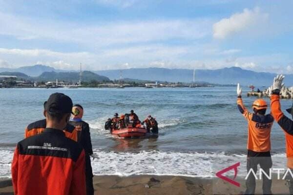 Satu Jasad Wisatawan yang Hilang di Pantai Citepus ditemukan