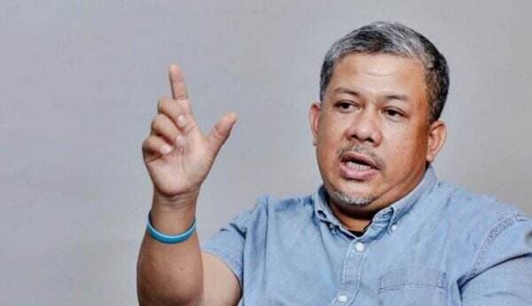 UAS Ditolak Masuk Singapura, Fahri Hamzah Mencak-Mencak: Negara Seupil Aja Belagu