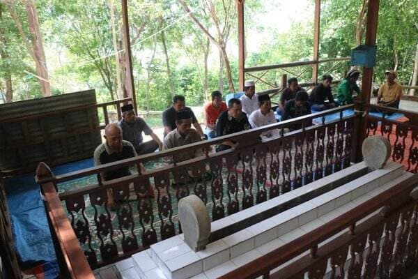 Makam Syekh Kambang Karimunjawa Bakal Ditata untuk Wisata