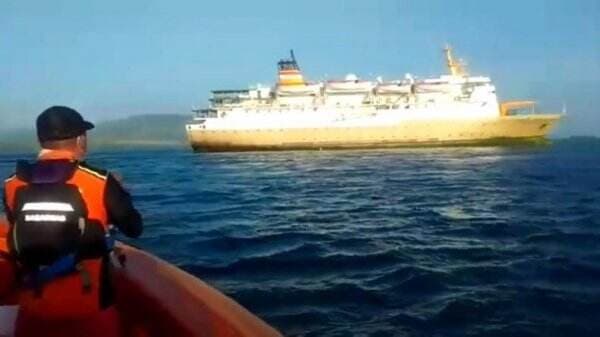 KM Sirimau Karam di Perairan Lembata, Penumpang Kapal Bertahan Tunggu Air Pasang
