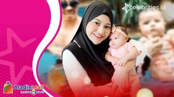 Momen Perdana Baby Ameena Renang, Atta Halilintar Larang Ameena Pakai Baju Sexy Momen Perdana Baby Ameena Renang, Atta Halilintar Larang Ameena Pakai Baju Sexy