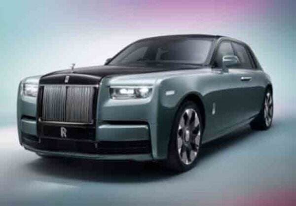 Rolls-Royce Phantom Sebuah Ekspresi Baru di Puncak Kemewahan
