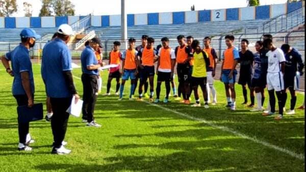 Songsong Liga 2, Pelatih Persela Fakhri Husaini Seleksi Pemain Lokal Lamongan