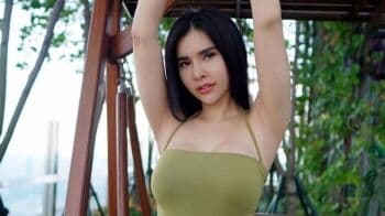 Maria Vania Pakai Tanktop Ketat Hijau, Body Goals Sempurna hingga Ketiak Mulus Bikin Netizen Salfok! Maria Vania Pakai Tanktop Ketat Hijau, Body Goals Sempurna hingga Ketiak Mulus Bikin Netizen Salfok!