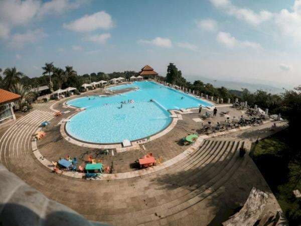 5 Tempat Wisata Purwakarta yang Keren, Suasananya Asyik & Banyak Spot Foto Instagramable! 5 Tempat Wisata Purwakarta yang Keren, Suasananya Asyik & Banyak Spot Foto Instagramable!