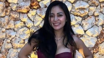 Potret Modis Rachel Vennya Pakai Tanktop Zebra, Netizen: <i>Awww Damagenya</i> Potret Modis Rachel Vennya Pakai Tanktop Zebra, Netizen: <i>Awww Damagenya</i>