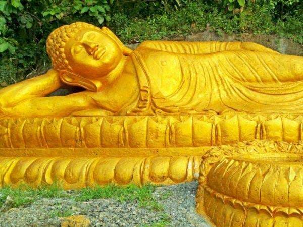 Bukan di Thailand, Patung Buddha Tidur Viral Ada di Magelang Bukan di Thailand, Patung Buddha Tidur Viral Ada di Magelang