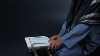 Surat Ali Imran Ayat 31: Ganjaran Besar untuk Umat yang Mengikuti Perintah Allah Ta`ala Surat Ali Imran Ayat 31: Ganjaran Besar untuk Umat yang Mengikuti Perintah Allah Ta`ala