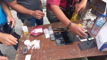 Gerebek Kampung Ambon, Polisi Amankan 2 Orang Diduga Pengedar Sabu Gerebek Kampung Ambon, Polisi Amankan 2 Orang Diduga Pengedar Sabu