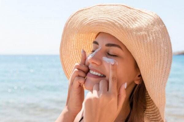 Benarkah Penggunaan Sunscreen Sebabkan Kanker Kulit?