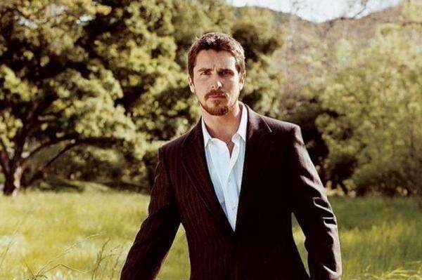 Profil dan Biodata Christian Bale, Pemeran Gorr the God Butcher yang Memulai Kariernya sejak Usia 9 Tahun Profil dan Biodata Christian Bale, Pemeran Gorr the God Butcher yang Memulai Kariernya sejak Usia 9 Tahun