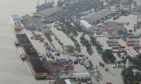 Legislator: Banjir Rob Semarang Sinyal Penanganan Rob Pantura